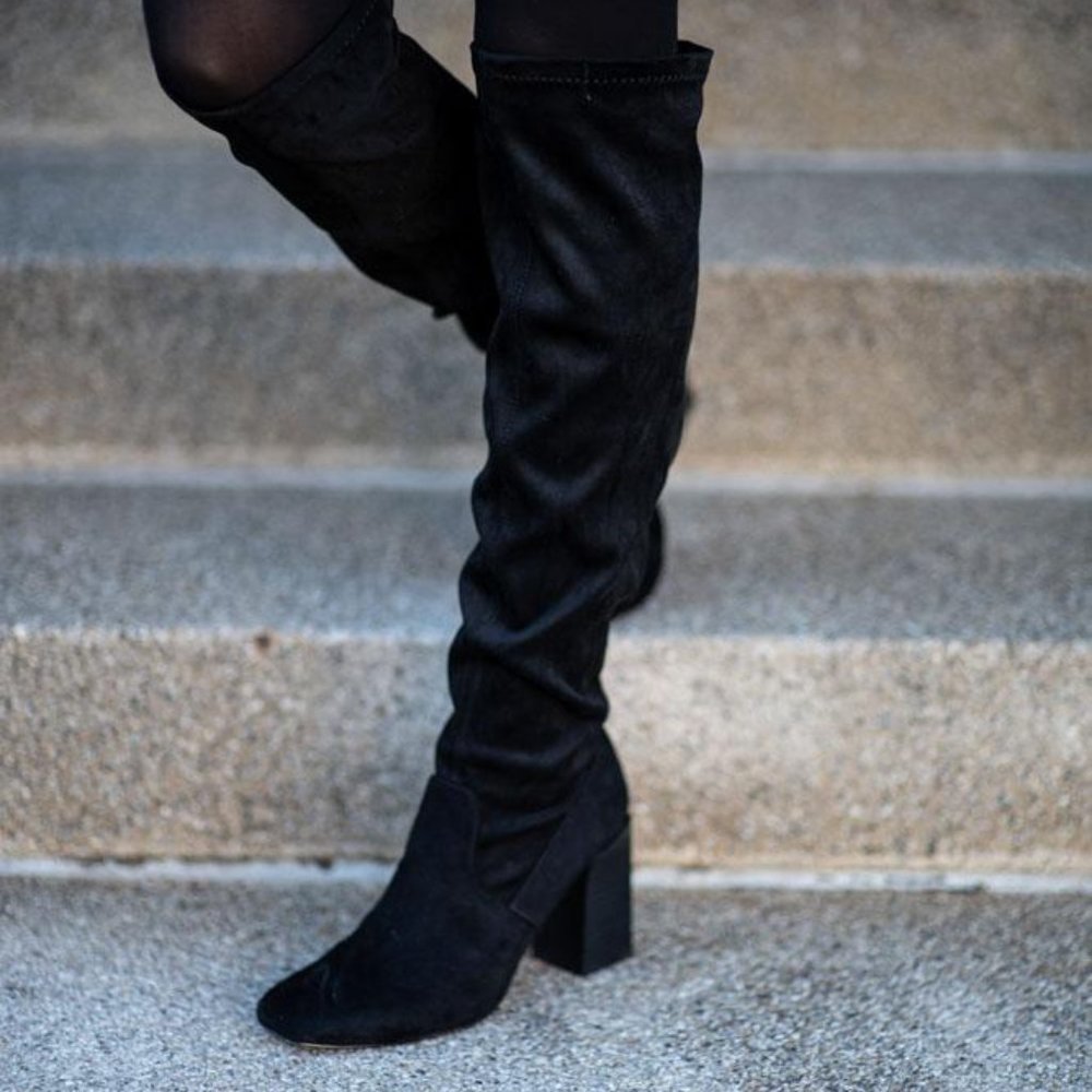Knee High Slouchy  Boots in Black